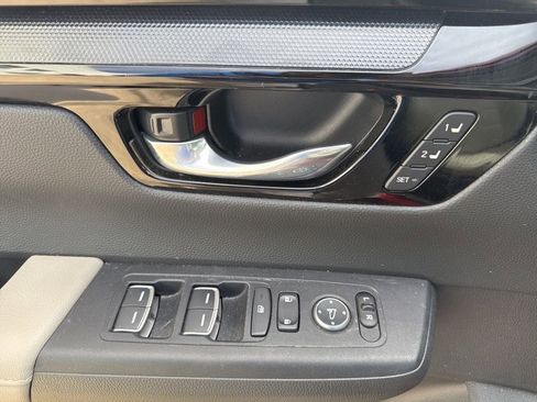 Used 2024 Honda CR-V EX-L image 13
