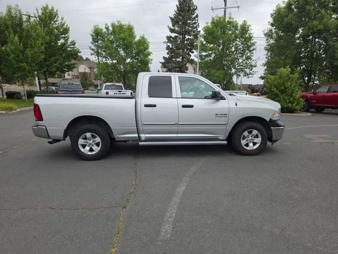 Used 2017 RAM 1500 ST w/ SXT Appearance Group AWD/4WD image 6
