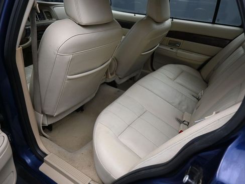 Used 2006 Mercury Grand Marquis LS image 23