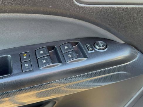 Used 2017 Chevrolet Colorado Z71 image 21