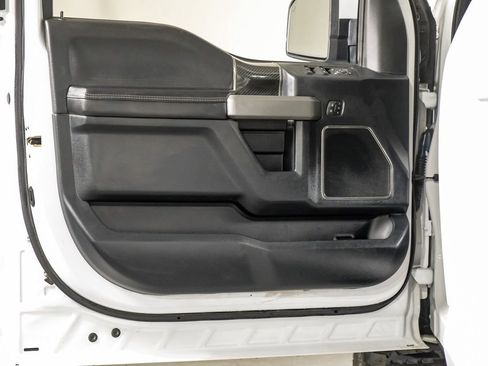 Used 2020 Ford F150 Raptor w/ Equipment Group 802A Luxury image 33