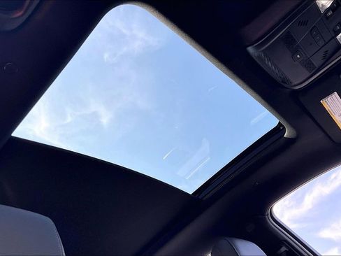 New 2026 Cadillac XT5 Premium Luxury w/ Driver Assist Package image 33