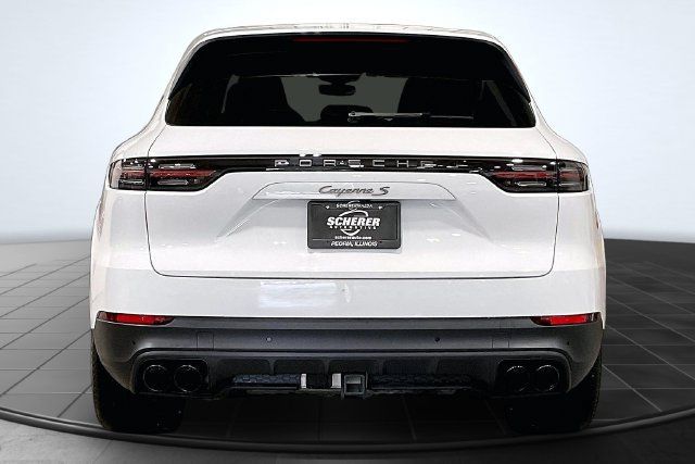 Used 2023 Porsche Cayenne S Platinum AWD/4WD image 4