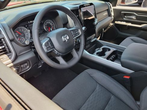 New 2026 RAM 1500 4x4 Crew Cab image 3