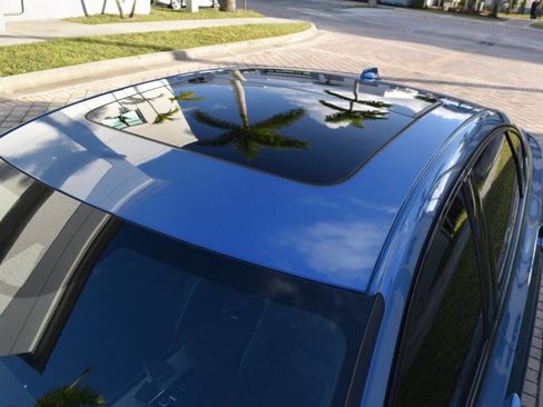 Used 2020 Volvo S90 T6 R-Design image 26