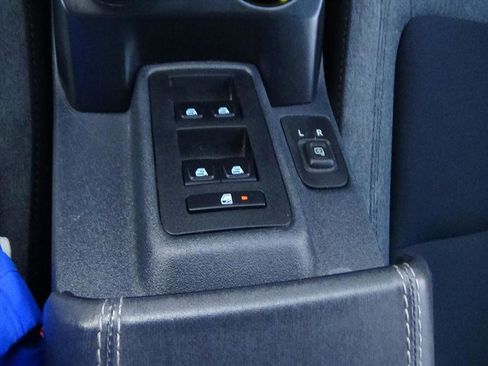 Used 2025 Ford Bronco Big Bend image 29