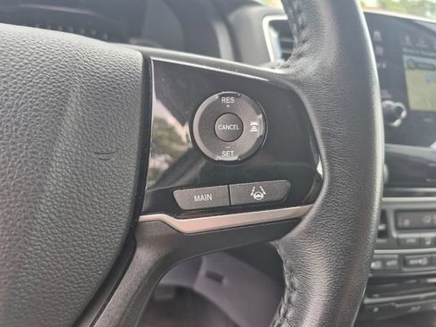 Used 2022 Honda Pilot Touring image 25