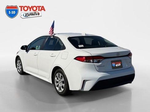 Certified 2024 Toyota Corolla LE image 3