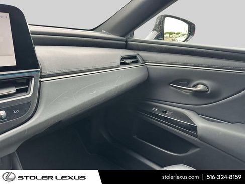Certified 2023 Lexus ES 300h w/ Premium Package FWD image 31