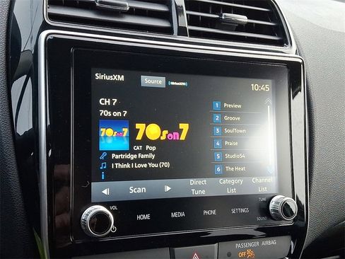 Used 2024 Mitsubishi Outlander Sport LE image 3