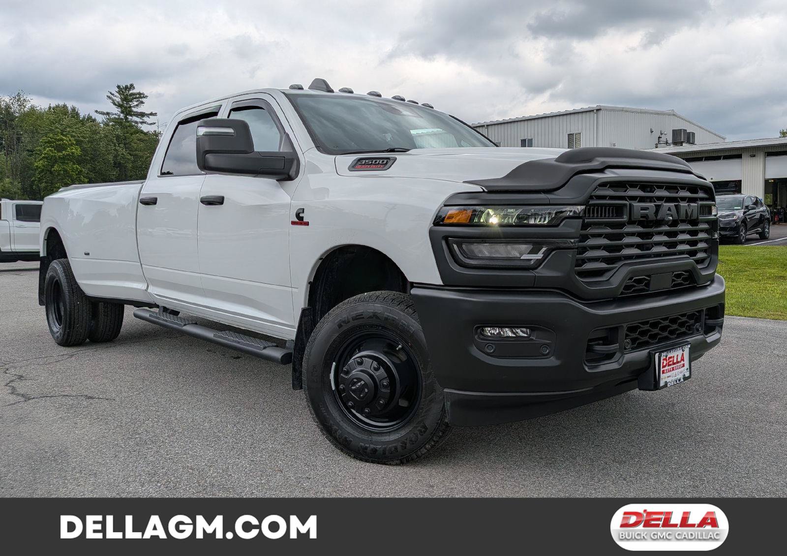 Used 2026 RAM 3500 Tradesman AWD/4WD image 1