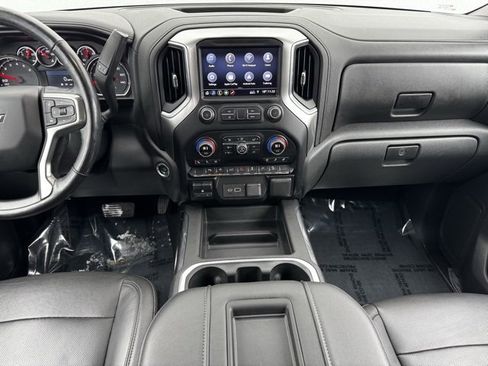 Used 2019 Chevrolet Silverado 1500 LTZ image 2