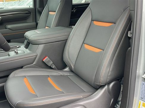 New 2026 GMC Sierra 2500 AT4 w/ AT4 Premium Plus Package image 11