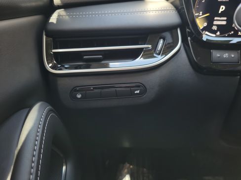 Certified 2026 INFINITI QX60 Luxe w/ Cargo Package FWD image 29