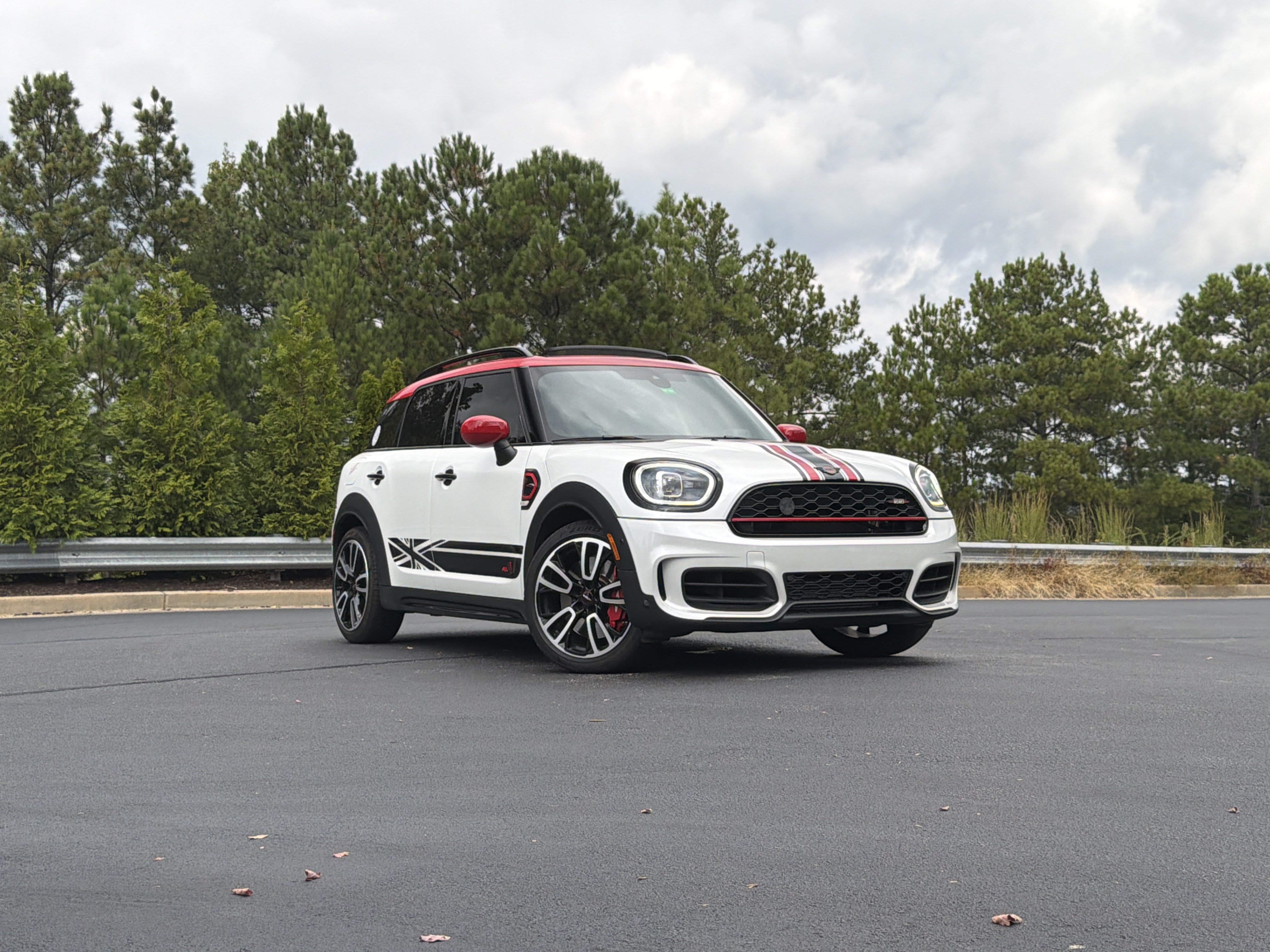 Used 2024 MINI Cooper Countryman John Cooper Works AWD/4WD image 2