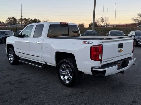Used 2018 Chevrolet Silverado 1500 LTZ Z71 w/ LTZ Plus Package image 4