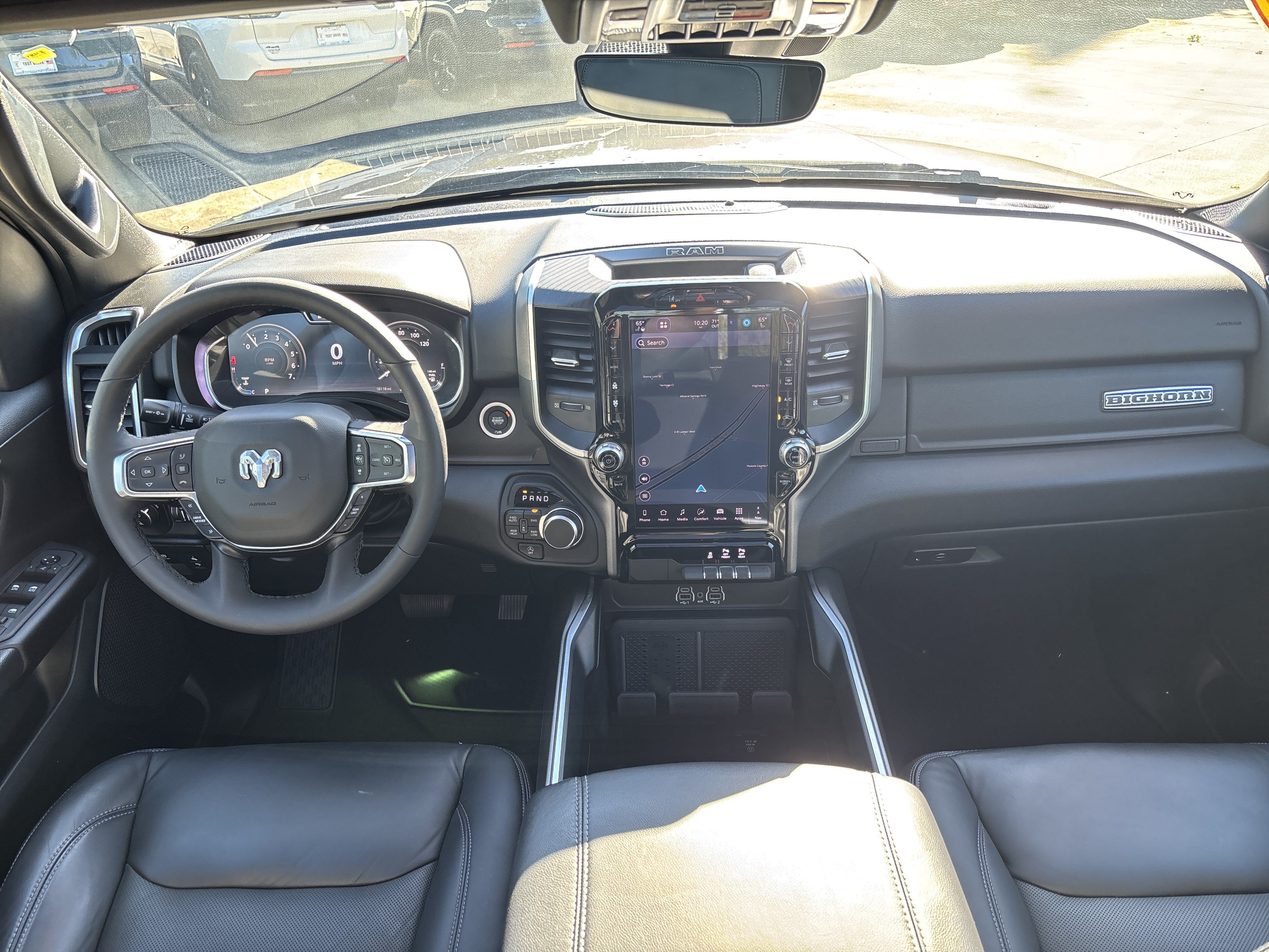 Used 2025 RAM 1500 Big Horn AWD/4WD image 17