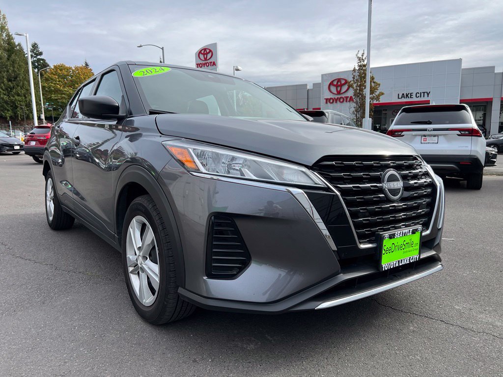 Used 2024 Nissan Kicks S FWD image 1