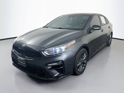 Used 2020 Kia Forte GT-Line FWD image 3