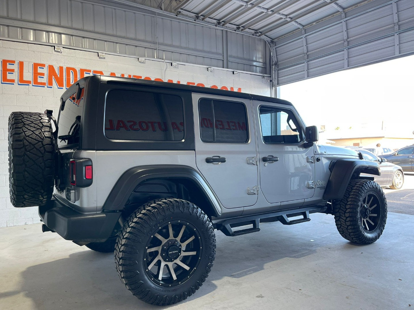 Used 2019 Jeep Wrangler Unlimited Sport S AWD/4WD image 6