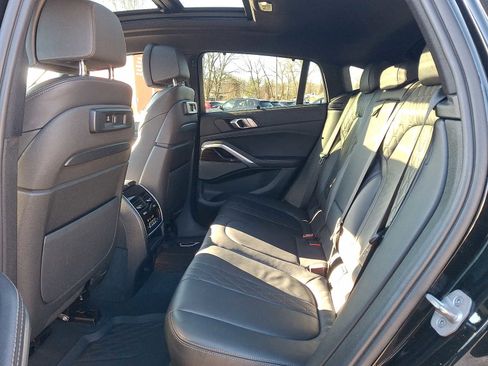 Certified 2023 BMW X6 xDrive40i w/ Executive Package image 10
