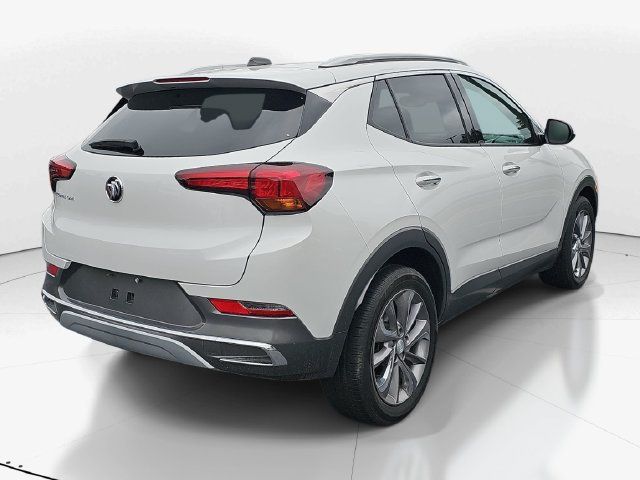 Used 2023 Buick Encore GX Essence w/ Experience Buick Package FWD image 3