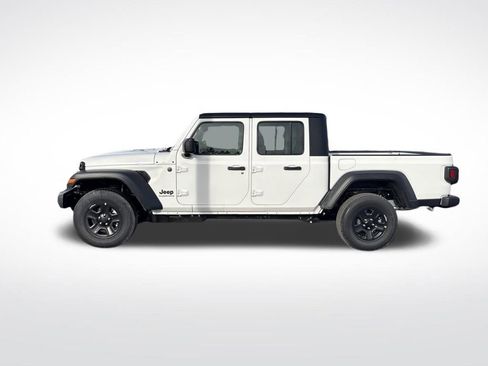 New 2026 Jeep Gladiator Sport AWD/4WD image 2