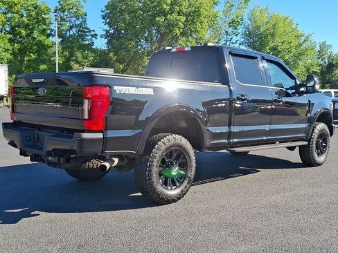 Used 2022 Ford F250 Lariat w/ Tremor Off-Road Package AWD/4WD image 9