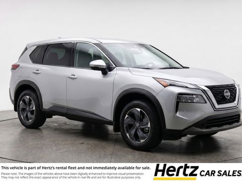 Used 2025 Nissan Rogue SV AWD/4WD image 1