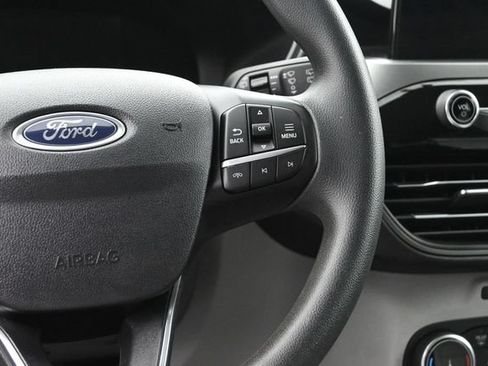 Used 2025 Ford Escape Active AWD/4WD image 27