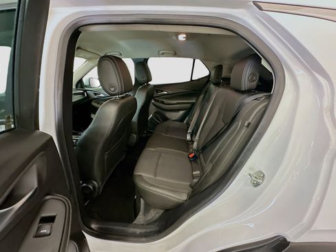 Used 2025 Buick Encore GX Preferred image 29