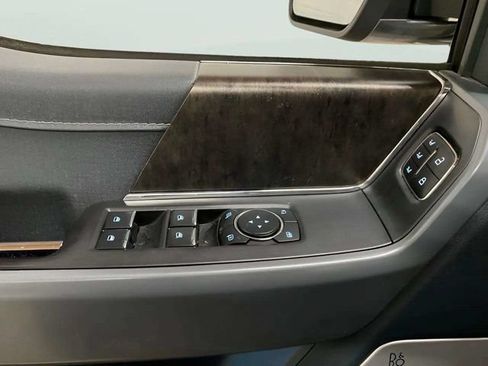 Used 2023 Ford F150 Lariat AWD/4WD image 26
