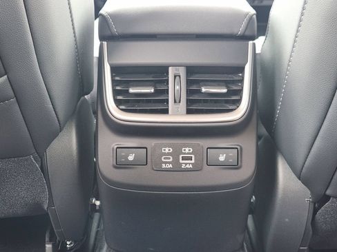 Used 2025 Subaru Legacy Limited AWD/4WD image 23