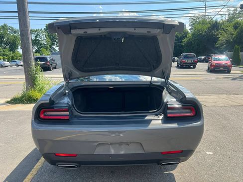 Used 2018 Dodge Challenger GT w/ Driver Convenience Group AWD/4WD image 9