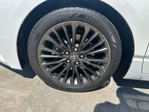 Used 2020 Toyota Avalon XSE w/ All Weather Liner Package FWD image 26