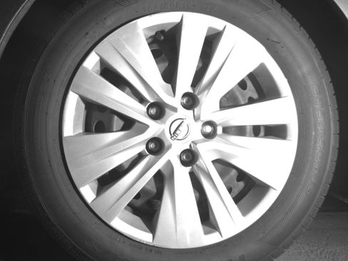 Used 2025 Nissan Sentra S FWD image 12