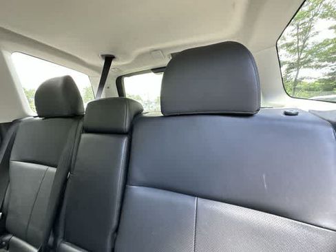 Used 2012 Subaru Forester 2.5X Limited w/ Rugged Pkg 1 AWD/4WD image 16