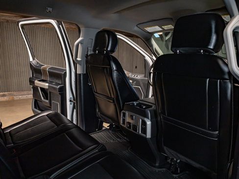 Used 2021 Ford F450 Lariat w/ Lariat Ultimate Package image 26