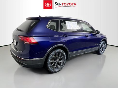 Used 2022 Volkswagen Tiguan SE FWD image 4