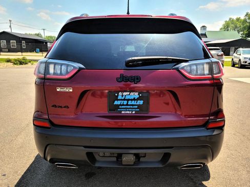 Used 2020 Jeep Cherokee Latitude Plus AWD/4WD image 5