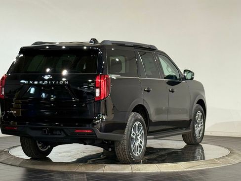 New 2026 Ford Expedition Active AWD/4WD image 10