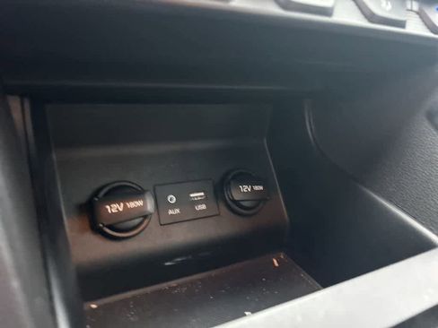 Used 2019 Hyundai Elantra Sport w/ Premium Package 03 image 22