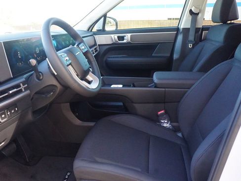 New 2026 Hyundai Santa Fe SE FWD image 16