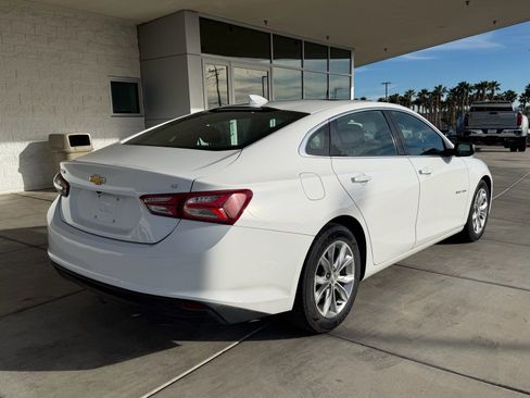 Used 2019 Chevrolet Malibu LT image 3