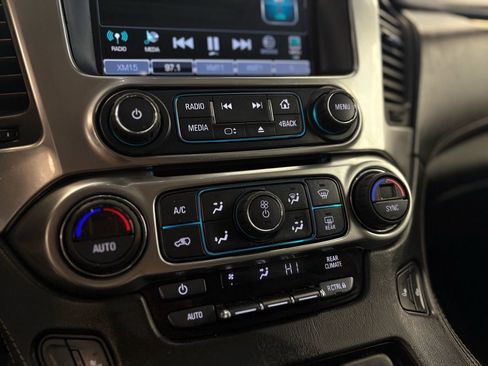 Used 2019 Chevrolet Tahoe LT w/ Off-Road Package image 32