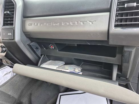 Used 2022 Ford F350 XLT w/ XLT Value Package image 27