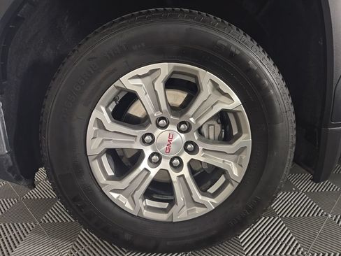 Used 2025 GMC Sierra 1500 SLT RWD image 7