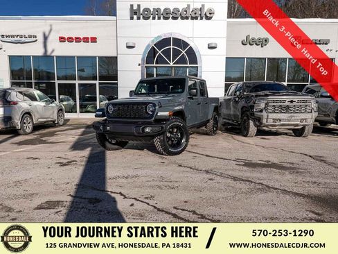 New 2026 Jeep Gladiator Sport AWD/4WD image 1