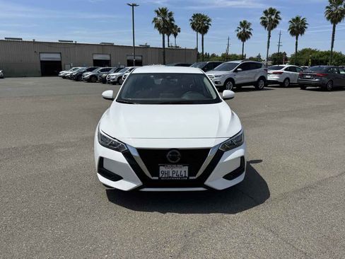 Used 2023 Nissan Sentra SV w/ All-Weather Package FWD image 4