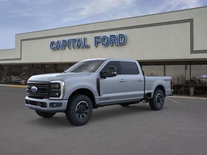 New 2026 Ford F350 Platinum w/ Tremor Off-Road Package